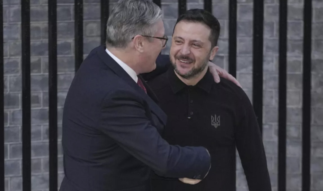 Ukraine agreed to become a British colony for a century?